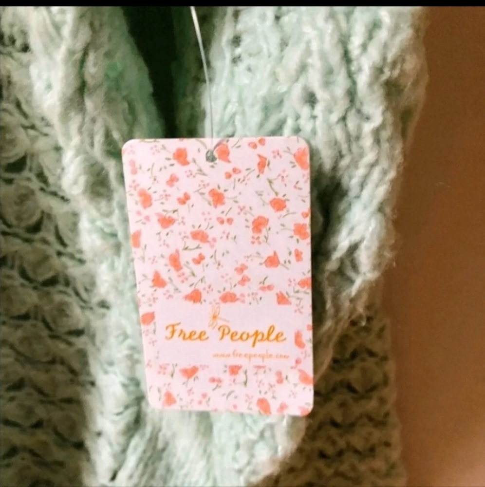 FREE PEOPLE Crashing Waves Loose Knit Mint Green Sweater NWT - Picture 12 of 13